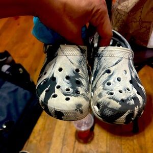 Marble crocs size 13c